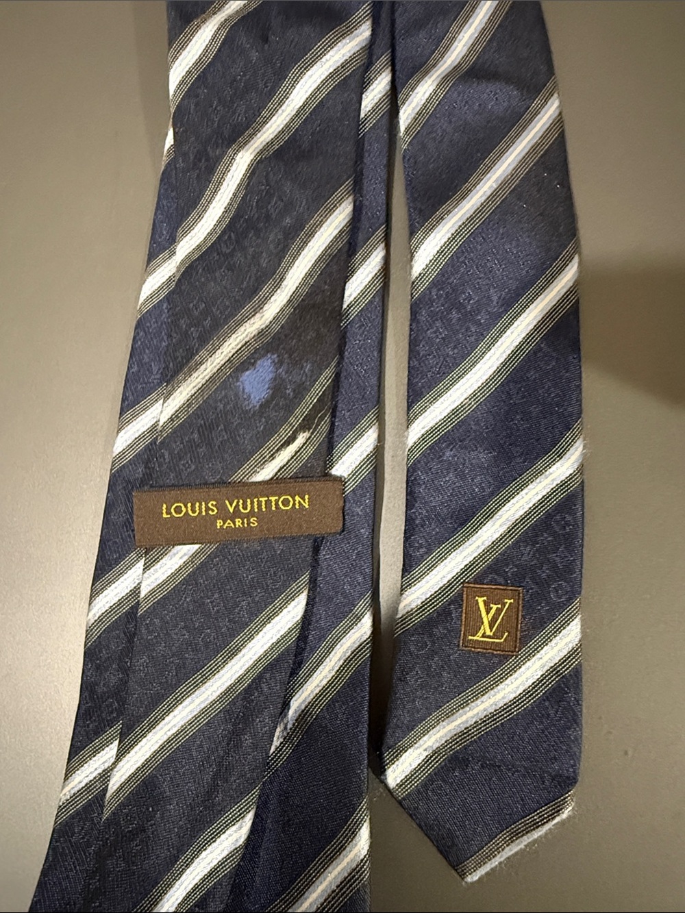 Authentic Louis Vuitton Navy Silk Striped Tie with Gold LV Emblem - Picture 3 of 5